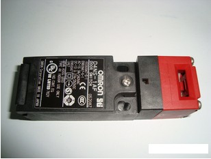 D4NS-1AF歐姆龍小型安全限位開關原裝正品
